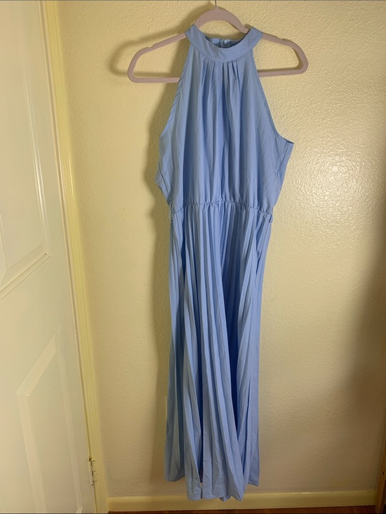Dresses & Skirts - NWOT Light Blue Halter Maxi Dress, Size L
